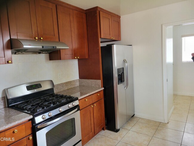 Building Photo - 2515 Pine Valley Dr