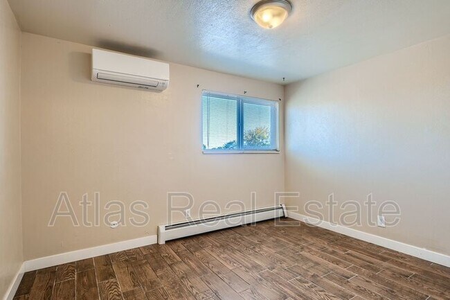 Foto del edificio - 1705 30th St