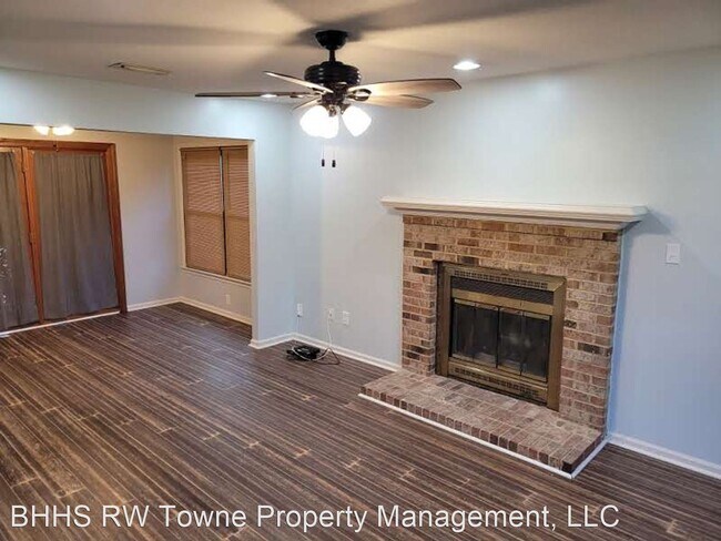 Building Photo - 3 br, 2.5 bath House - 1204 Freehold Close