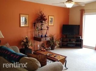 Building Photo - 4 br, 2 bath House - 4130 Shoreview Lane