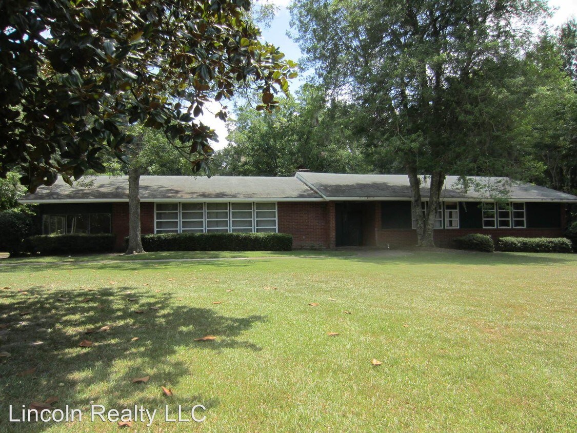 Foto principal - 315 W Alden Ave