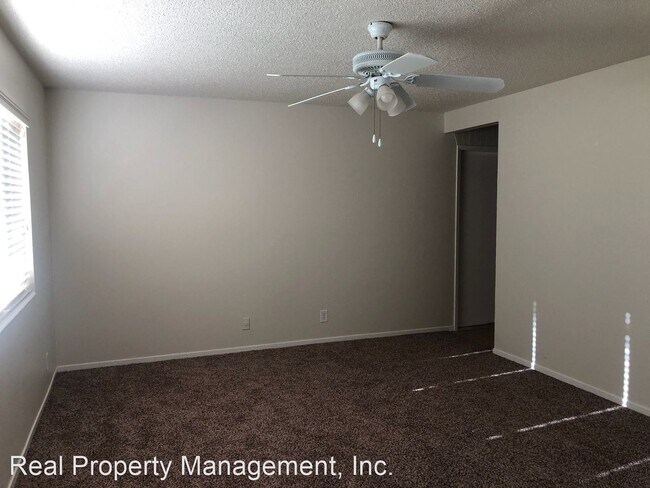 Building Photo - 3 br, 1 bath House - 3870 Mercury Drive