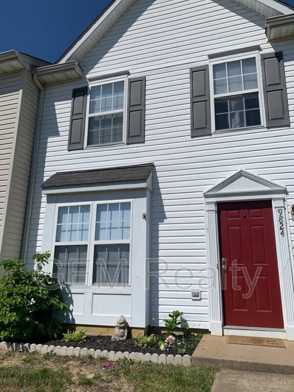 Foto del edificio - 9824 Coventry Creek Dr
