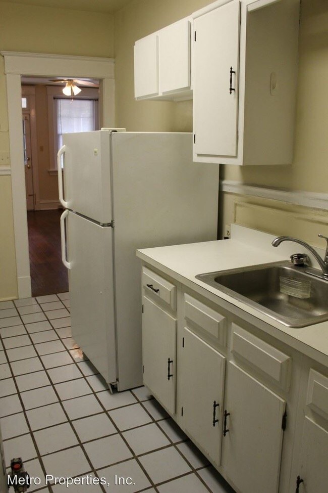 Foto del edificio - 605 Roseneath Rd