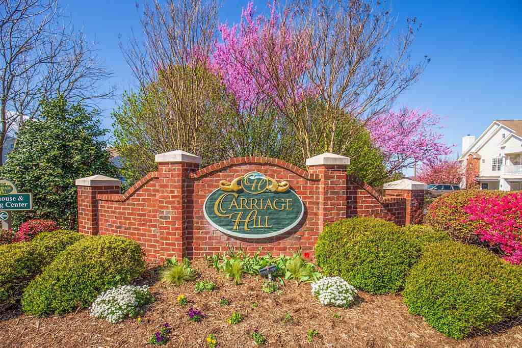 Foto principal - 1075 Weybridge Ct