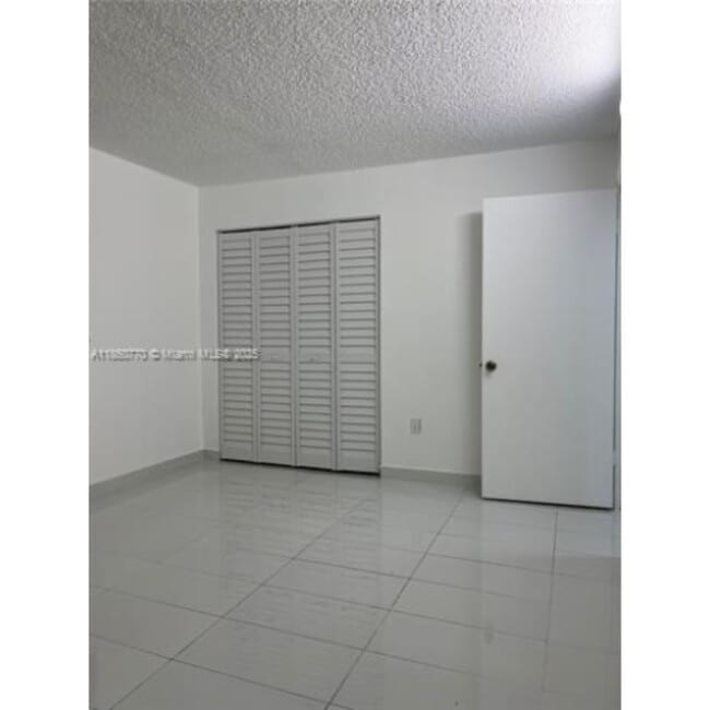 Building Photo - 10975 SW 107th St