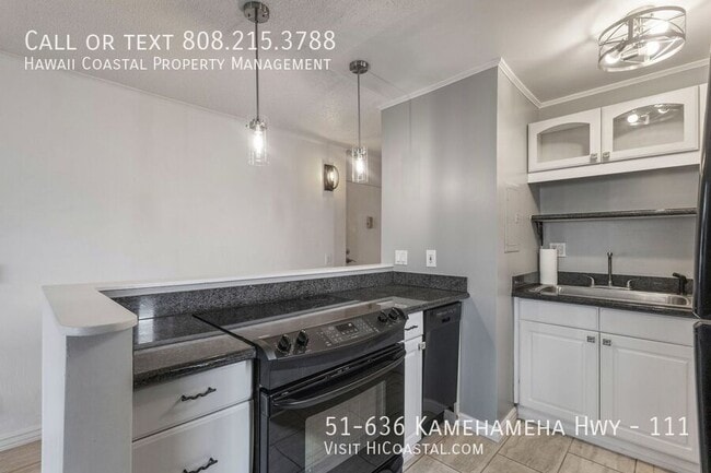 Building Photo - 51-636-636 Kamehameha Hwy