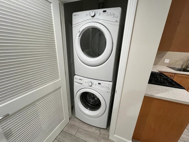 Building Photo - 7228 Amigo Ave