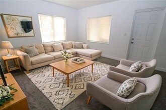 Building Photo - 1139 NE 10th Ave Building Photo - 1139 NE 10th Ave