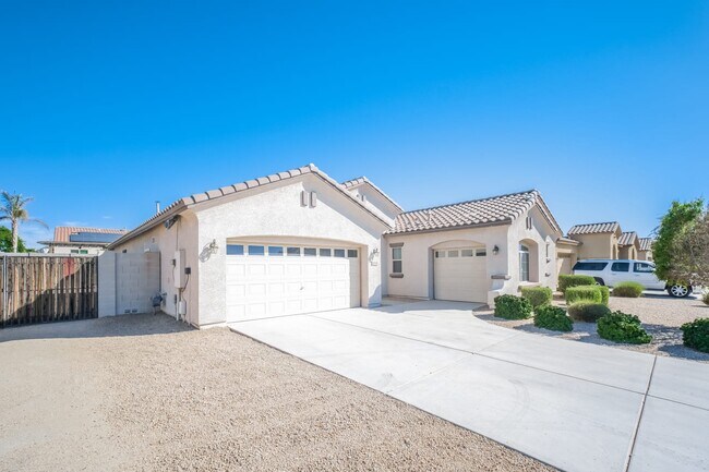 Foto del edificio - 18550 W Oregon Ave