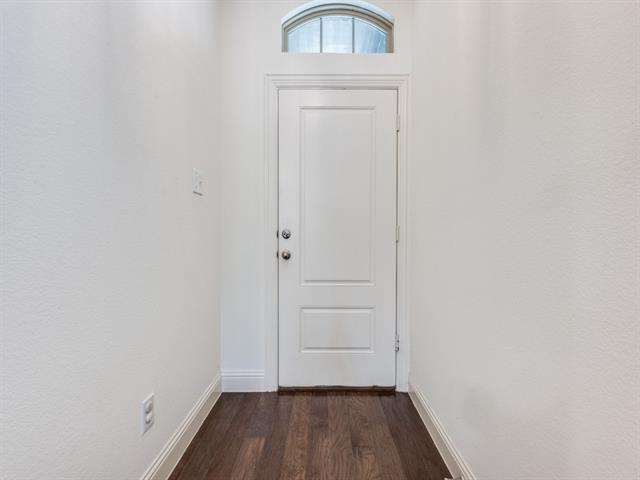 Foto del edificio - 7105 Wildflower Wy