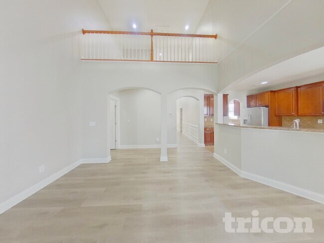 Foto del edificio - 3048 Scottcrest Way