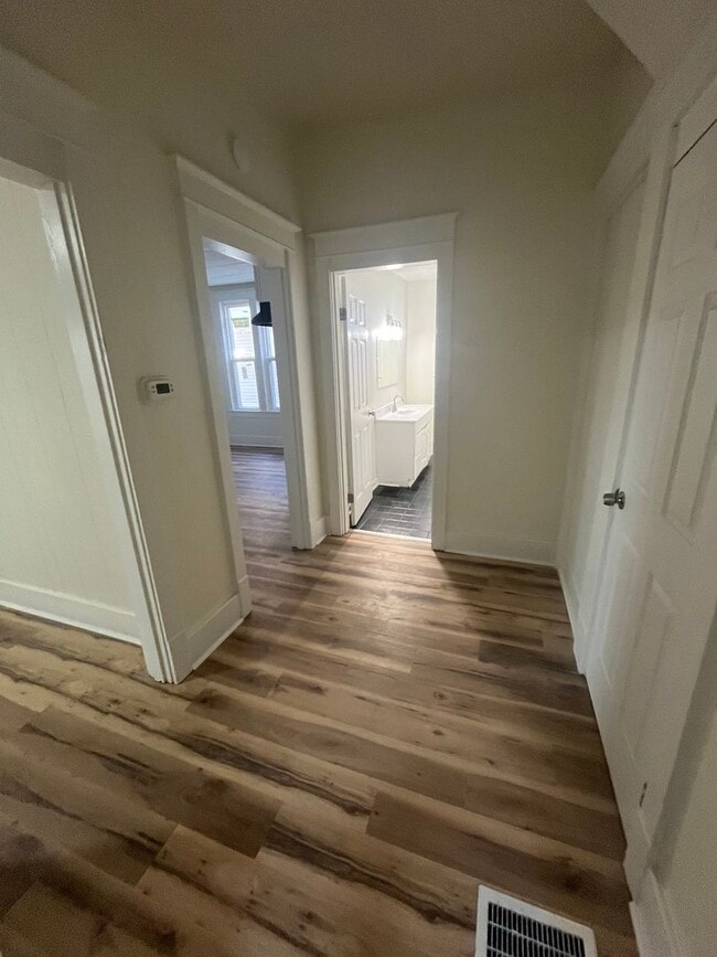 Photo - 1813 West Dr Apartment