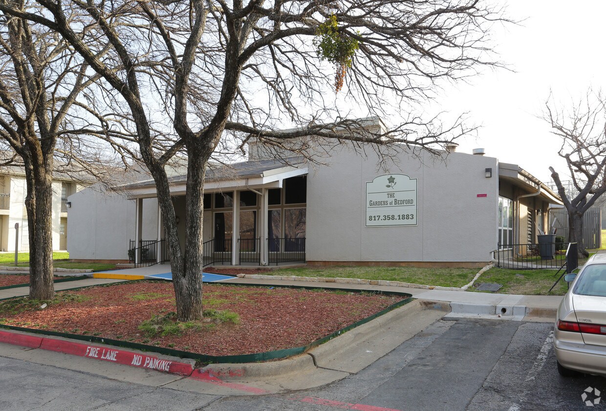 Gardens of Bedford Apartments Bedford, TX