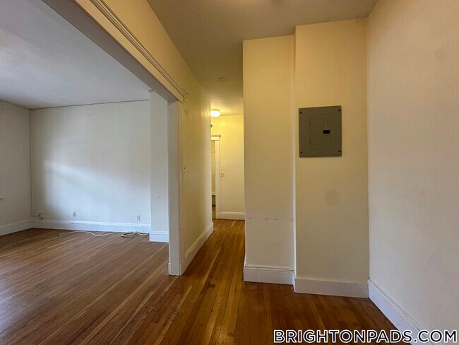 Foto del edificio - 127 Washington St