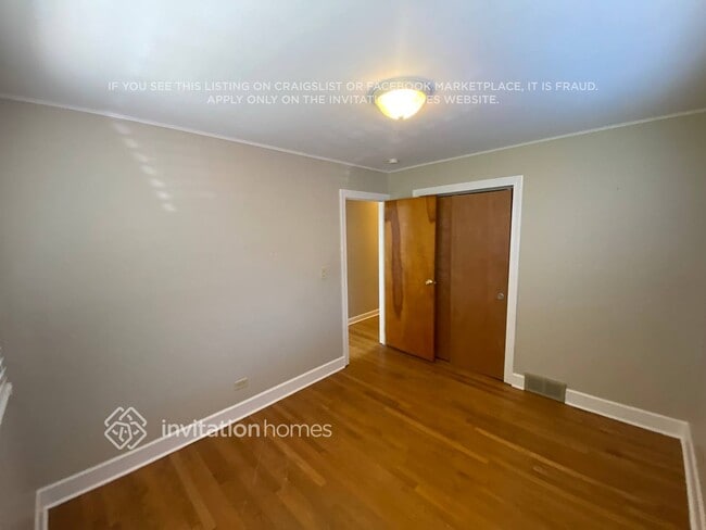 Building Photo - 307 Poplar Ave