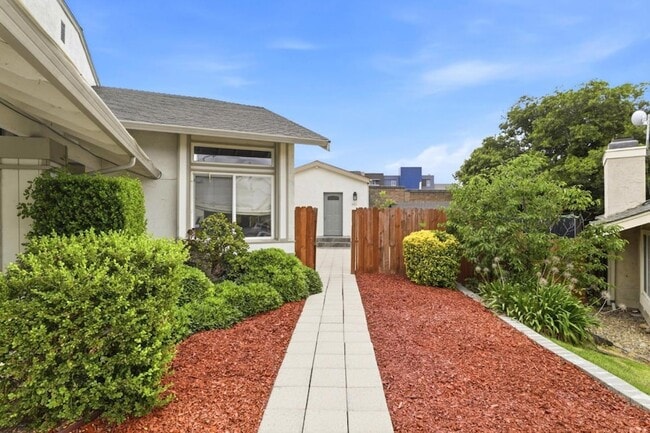 Photo - 1802 Ponca Ct House