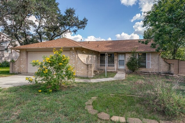 Building Photo - Charming 3-bedroom, 2 bath home in desirable Braun Station West