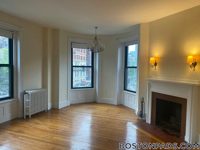 Foto del edificio - 504 Beacon St