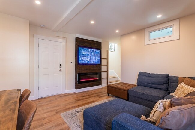 Foto del edificio - 3 Everett Ct