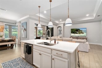 Building Photo - 1431 Mockingbird Dr