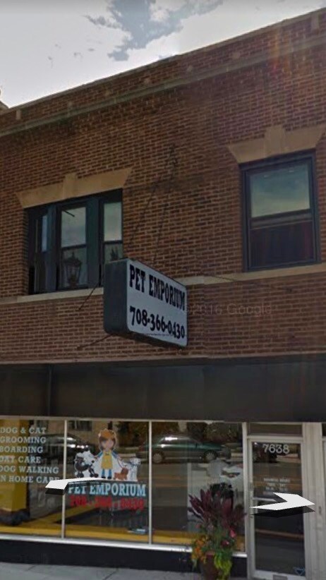Primary Photo - 7638 Madison St