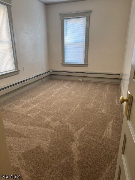 Foto del edificio - 284 Seymour Ave