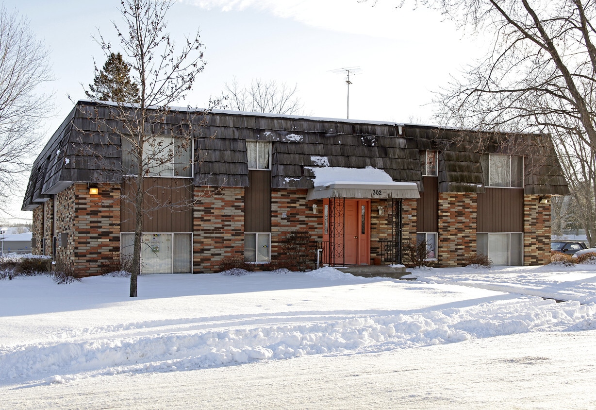 302 Birch St, Rockville, MN 56369 Apartments in Rockville, MN