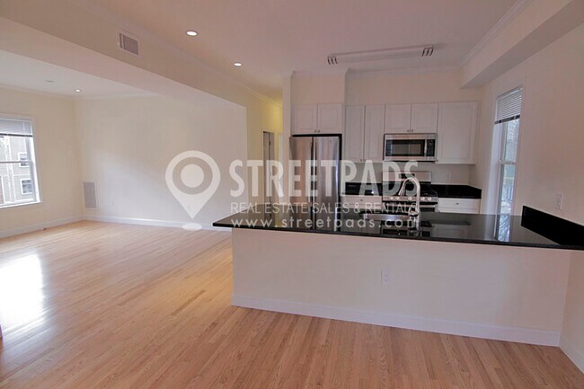 Foto del edificio - 15 Langdon St