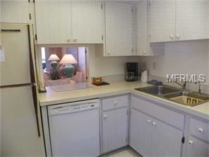 Building Photo - 1540 Glen Oaks Dr E