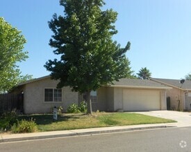 Building Photo - 457 Scarlet Oak Dr