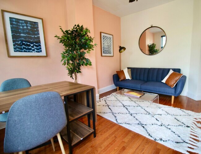 Foto del edificio - 1423 E St NE