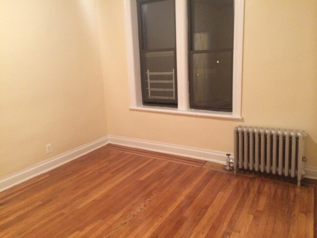Building Photo - 4853 44th St