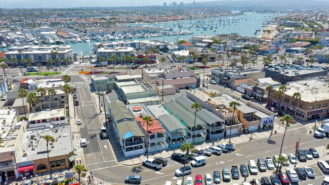 Foto del edificio - 2212 W Oceanfront lower - MONTHLY rental