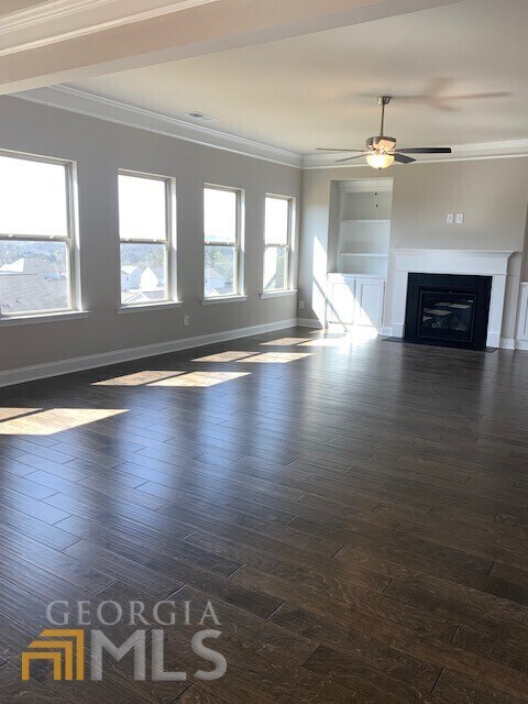 Foto del edificio - 5181 Woodland Rd
