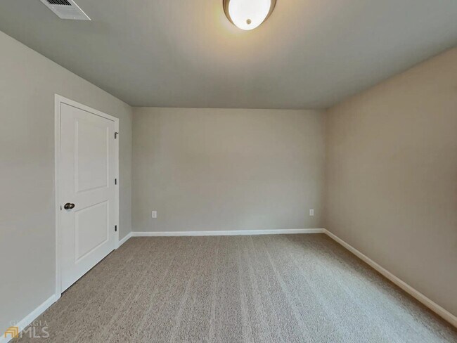 Building Photo - 147 Windflower Wy