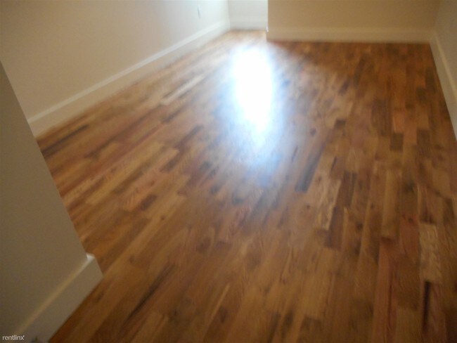 Building Photo - 2 br, 1 bath  - 5113 Bergenline Ave