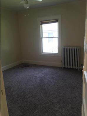 Dormitorio - 928 W Gray St