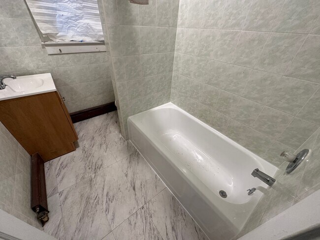 Foto del edificio - 917 Grand Ave