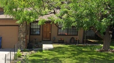 Building Photo - 1285 Park Meadows Dr