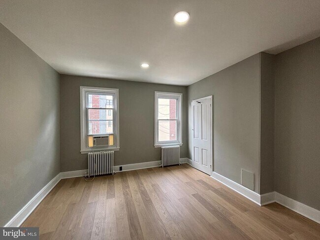 Foto del edificio - 107 Kingsley St