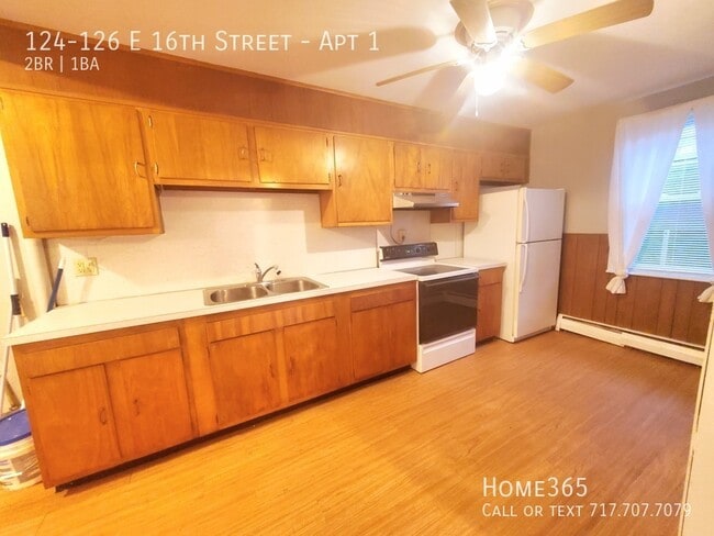 Building Photo - Large 2 bedroom condo rent ready!