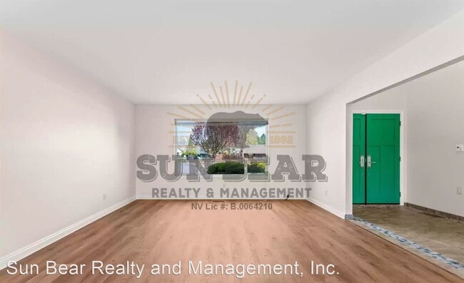 Building Photo - 4 br, 2.5 bath House - 890 Singingwood Dr.