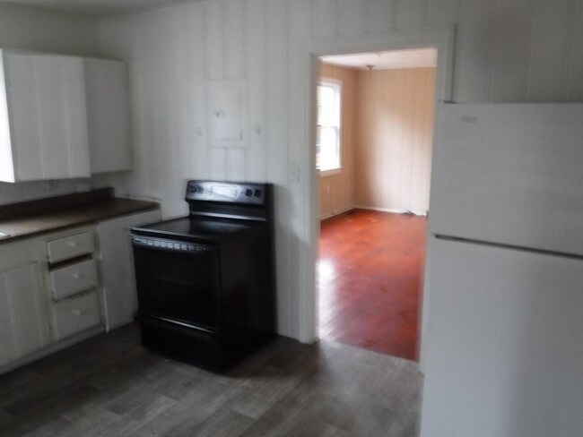 Building Photo - 161 Pecan Heights