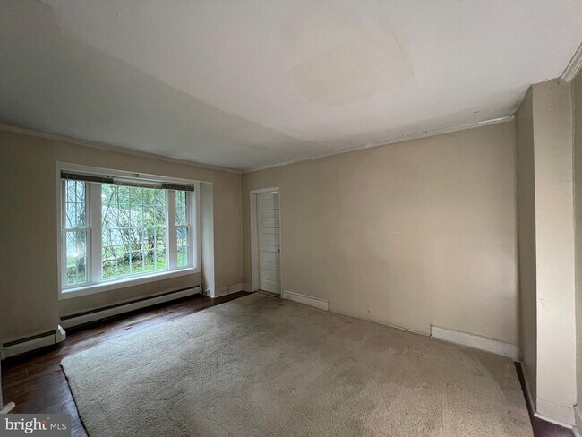 Foto del edificio - 106 N Valley Rd