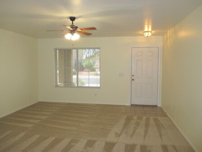 Foto del edificio - New Listing in Buckeye