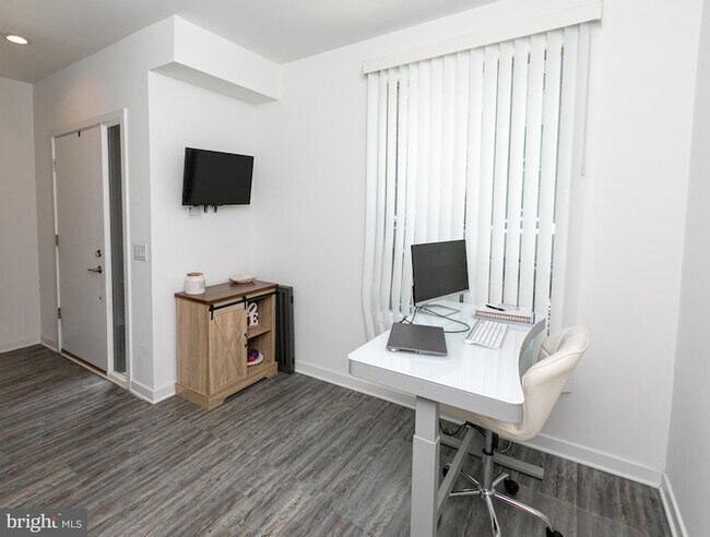 Foto del edificio - 3123 Beachview Ln