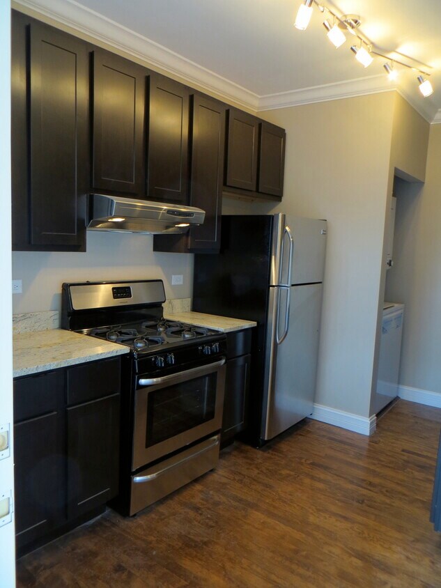 Foto principal - 1148 W Barry Ave
