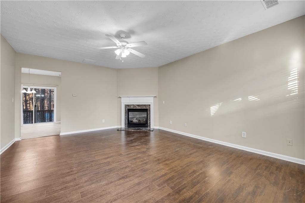 Primary Photo - 1538 Park Grove Dr