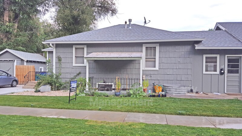 Primary Photo - 222 1/2 S. Loomis Ave